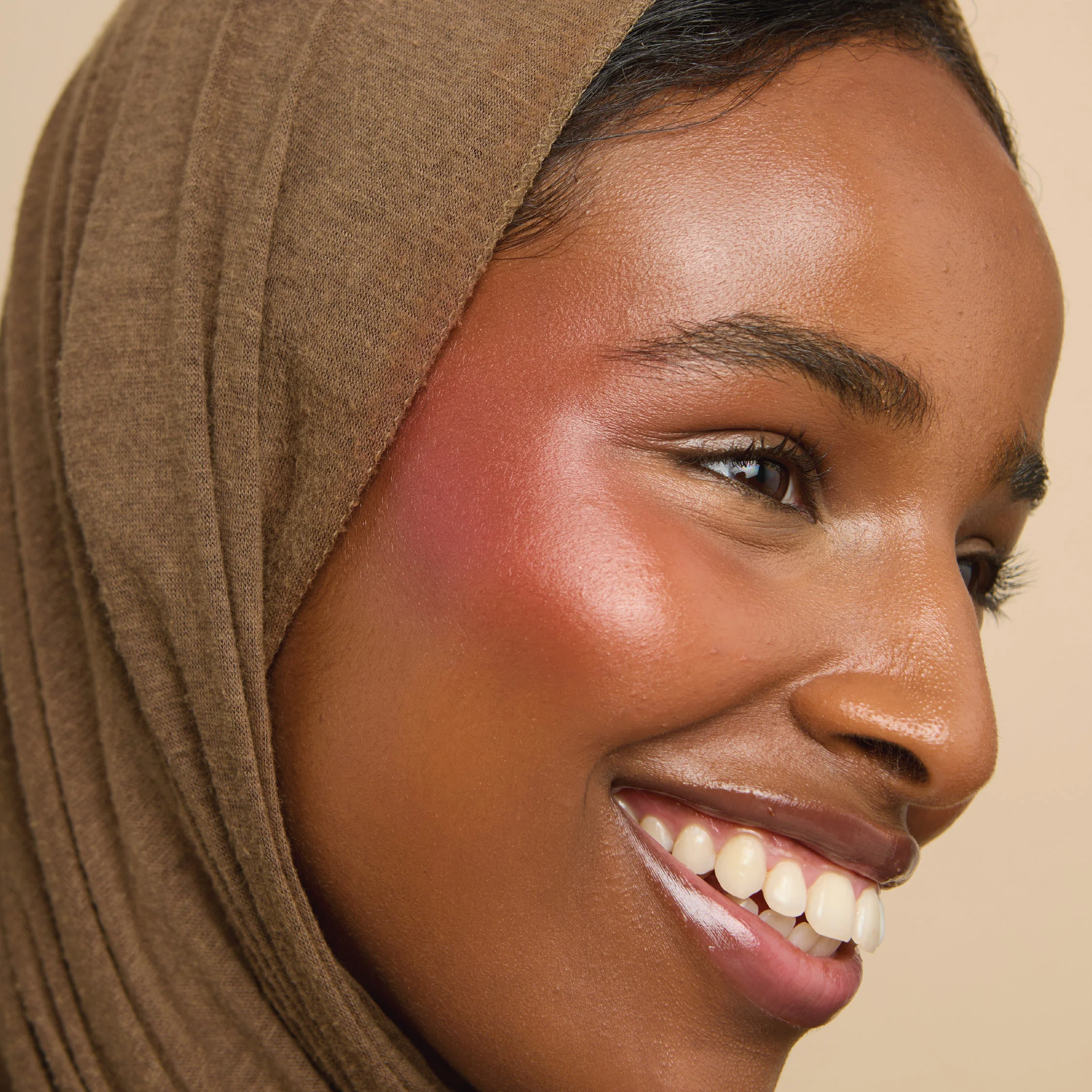 Glow Milk Luminous Liquid Blush Set of 3 - Glow Getter Edition - Image 6